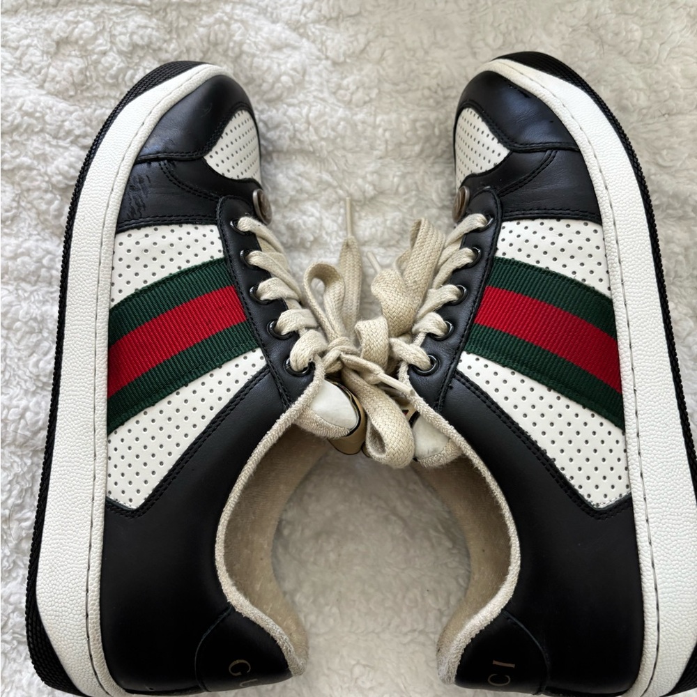 Gucci Black and Cream Lace-Up Sneakers